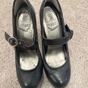 Mudd Black Buckle Strap Shoes
